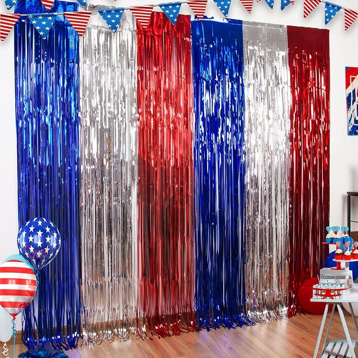 Backdrops & Curtains